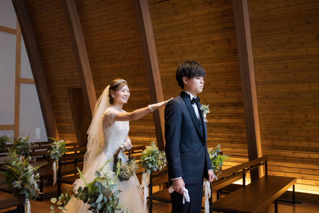 【音楽で伝える感謝の想い】笑顔と涙の結婚式